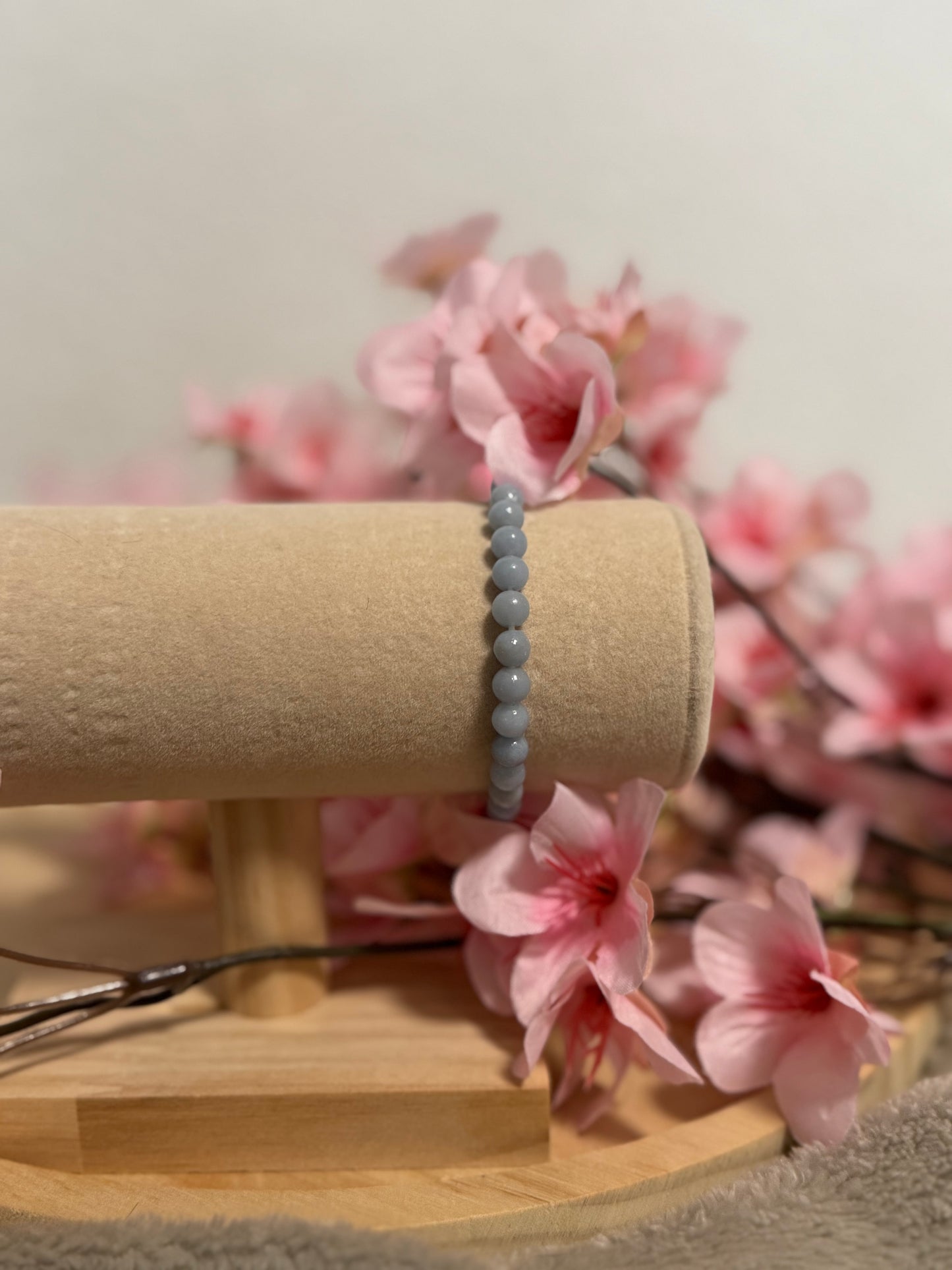 Bracelet Angélite 6mm Élastique